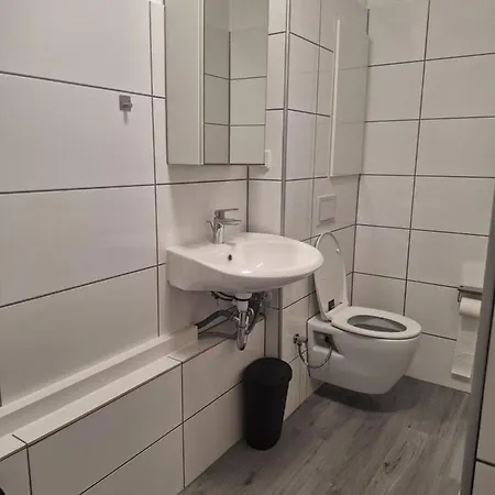 Studio 23 - 3r2 Apartment